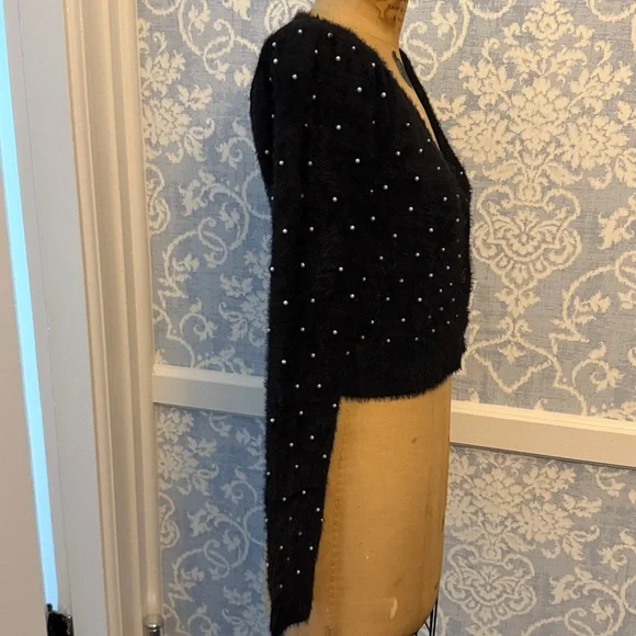 MAJORELLE( REVOLVE ) Black Cardigan Sweater with Pearls SZ XS - Picture 3 of 7